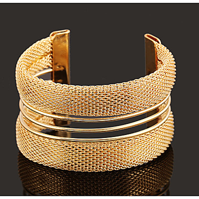 billiga Tillbehör-Dam Klassisk Manschett Armband Stylish Mode Legering Armband Smycken Guld Till Årsdag Datum Födelsedag Festival