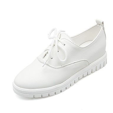 Women's Shoes PU(Polyurethane) Spring & Summer Comfort Sneakers Flat Heel White / Black Women's Shoes PU(Polyurethane) Spring & Summer Comfort Sneakers Flat Heel White / Black
